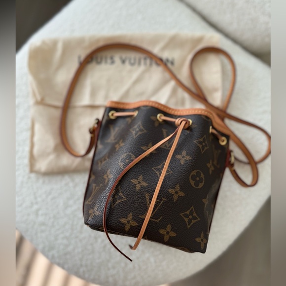 Nano Noe Louis Vuitton bag - Picture 5 of 11